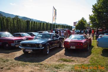 images/rollin-dudes-2014/24-rollin-dudes-2014-pysa-ele-on-the-road.jpg